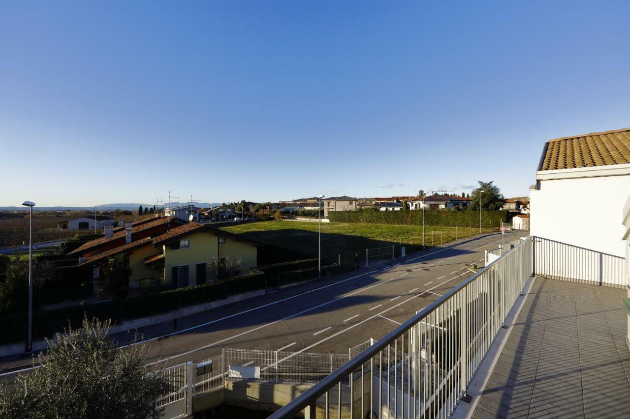 Hotel Nuovo Laghetto Del Frassino Peschiera del Garda Exterior foto